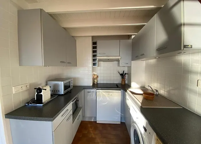 Lejlighed T2 Avec Terrasse Et Parking A 50m De La - Fr-1-413-257 Capbreton