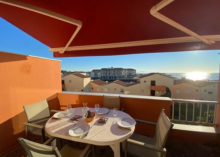 T2 Avec Terrasse Et Parking A 50m De La - Fr-1-413-257 Lejlighed *